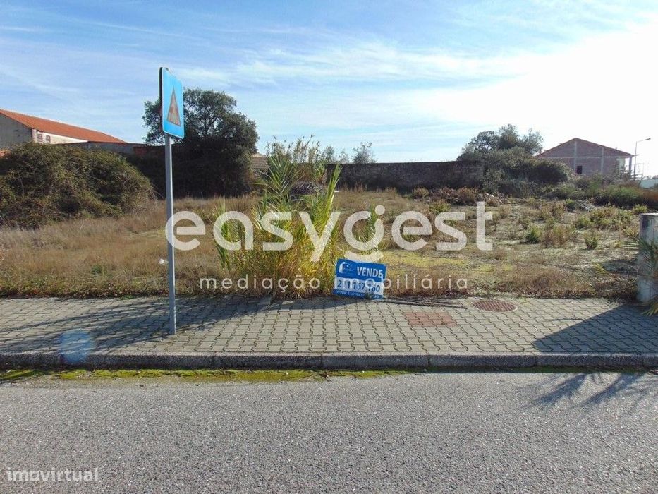 Terreno Urbano de 453 m2 em zona de expansão em Alcains.