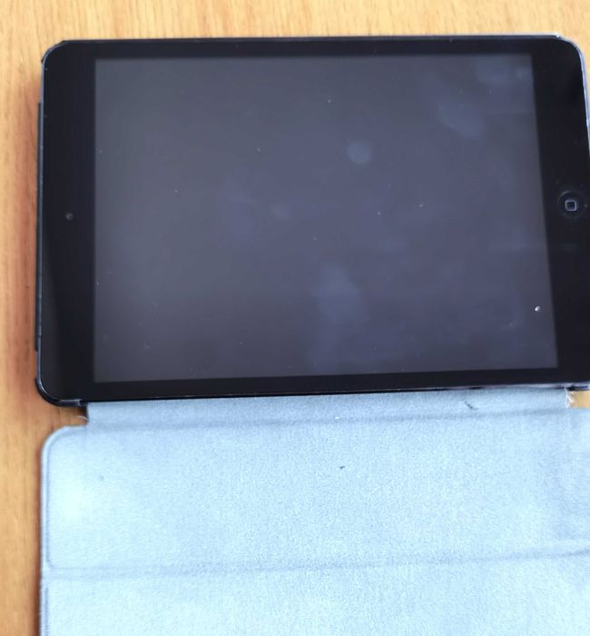 Apple I-Pad Mini