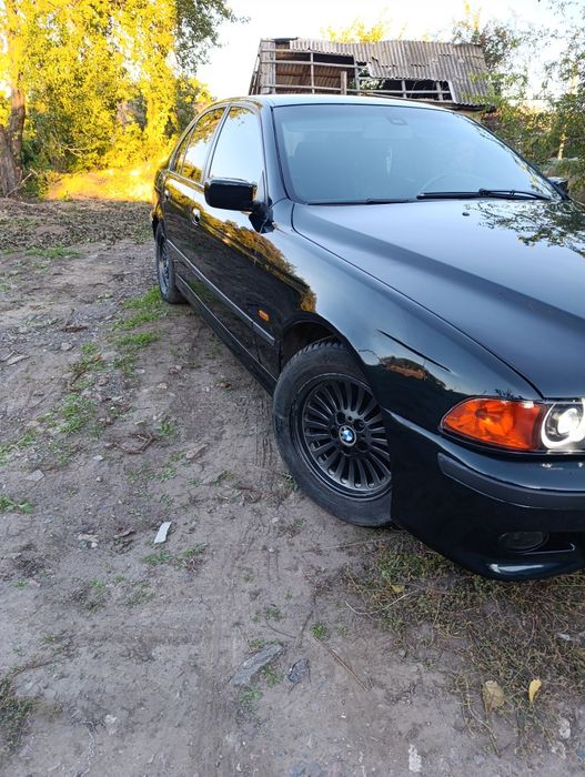 Продам BMW E39 M52tu