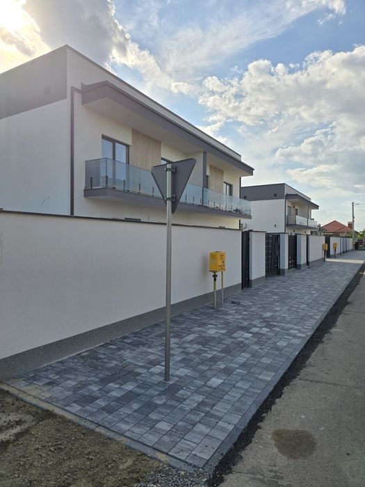 ПРОДАЖ ДУПЛЕКСІВ в ЖК "Квартет" з газовим опаленням в с.Минай /ближній