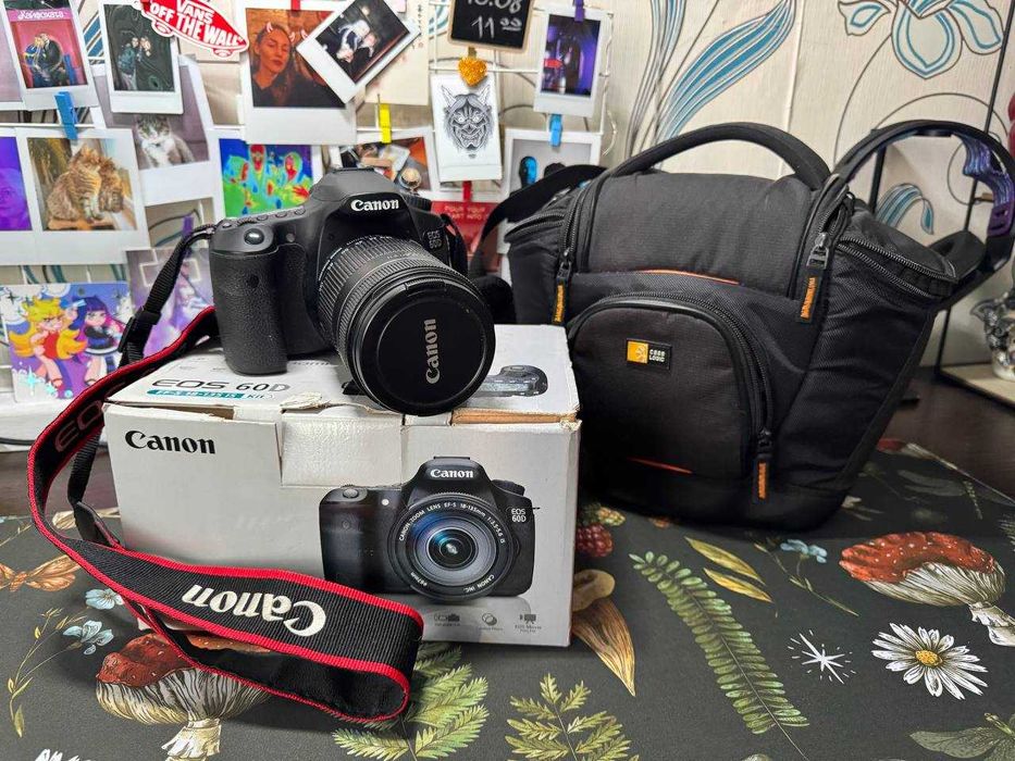 Фотоапарат Canon EOS 60D 18-135 IS KIT