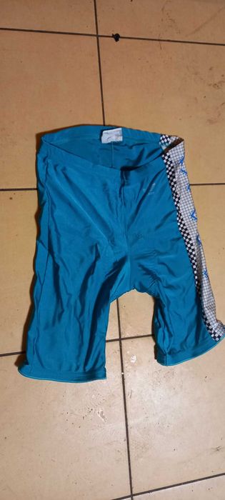 spodenki rowerowe z tzw pielruchą ADIDAS szorty, zielone vinyage S/M