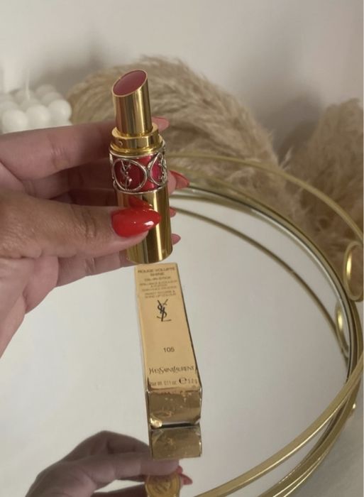 Batom Ysl rouge volupté shine
