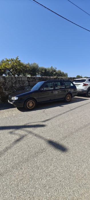 Volkswagen Passat 1.9 TDi APENAS 143 MIL KMS foto 2