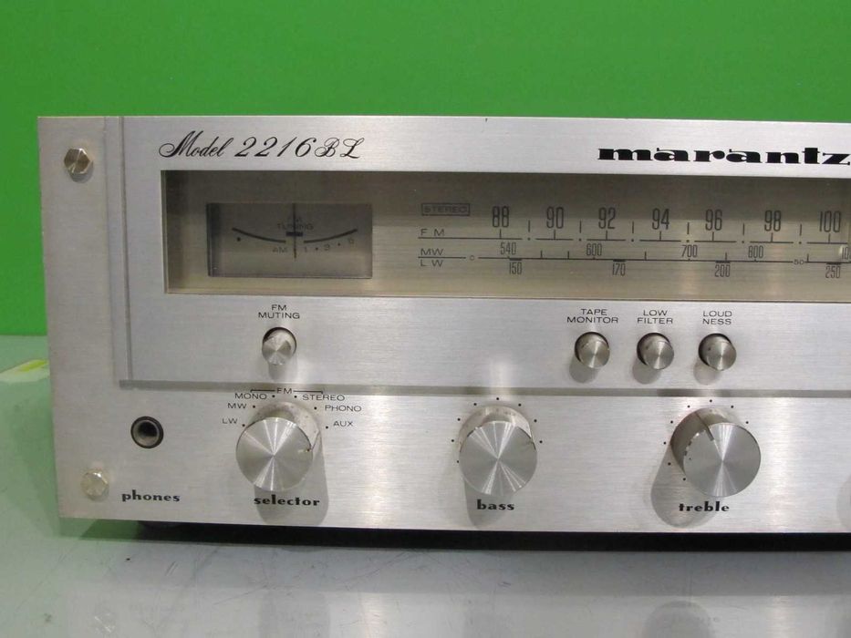 Marantz  Model 2216