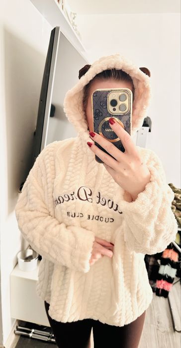 Bluza z kapturen house miś