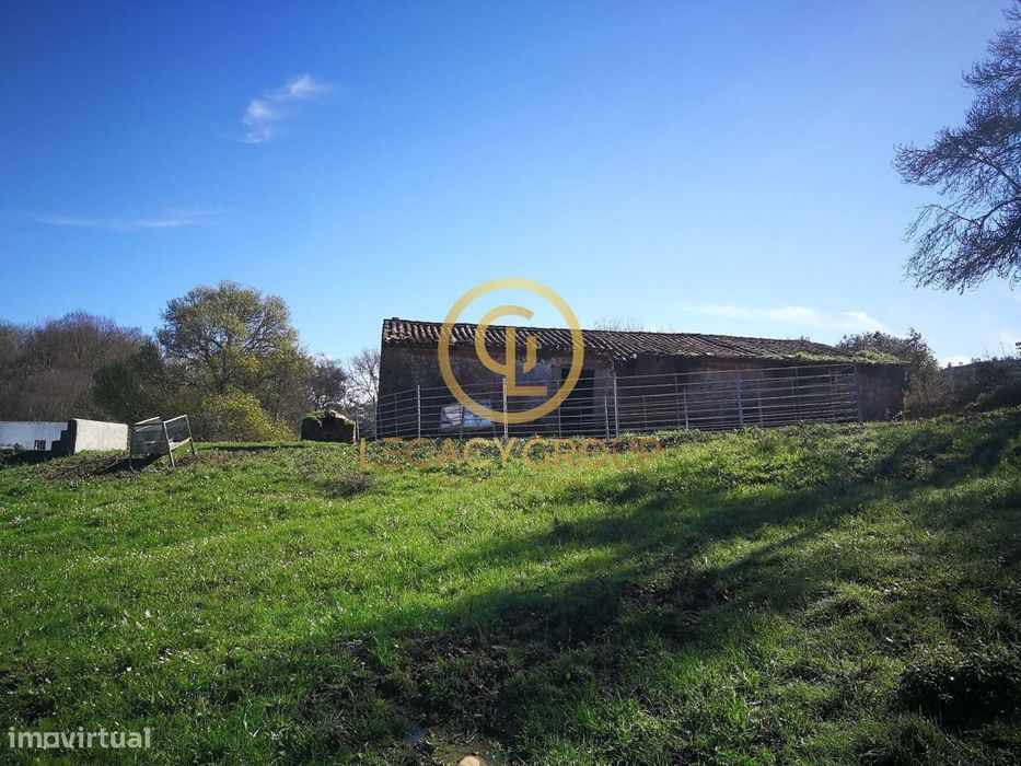 Quinta com duas ruinas em Boa Vista Dos Pinheiros, Odemira