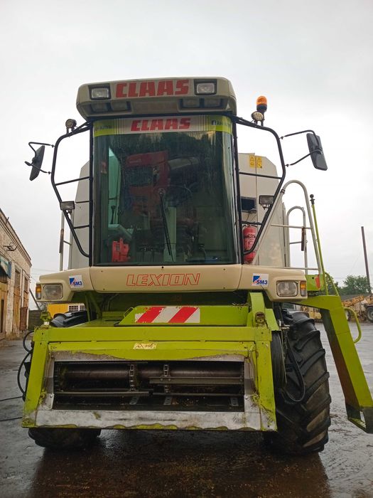 Комбайн лексіон 450