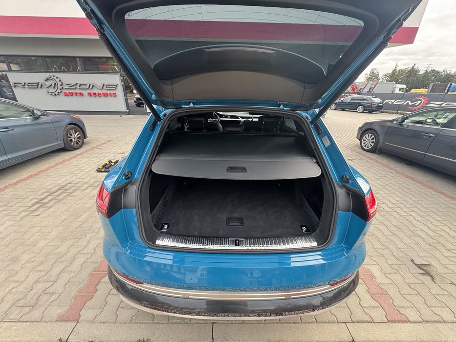 Audi e-tron Audi e-tron 55 quattro | 408 KM | 95 kWh | 4x4 | Elektryczny SUV 2019