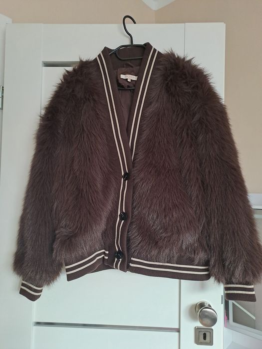 Stylowe futerko damskie