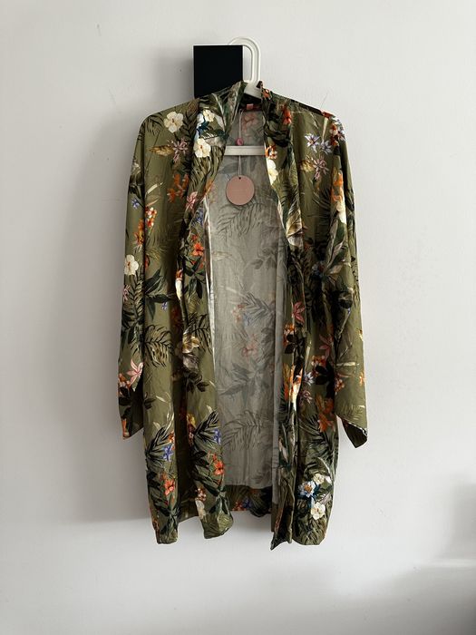 Kimono kwiaty Naree wzory