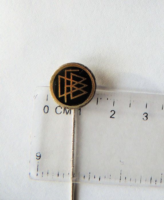 pin igła Federacji Piłkarskiej Niemiec historyczne logo