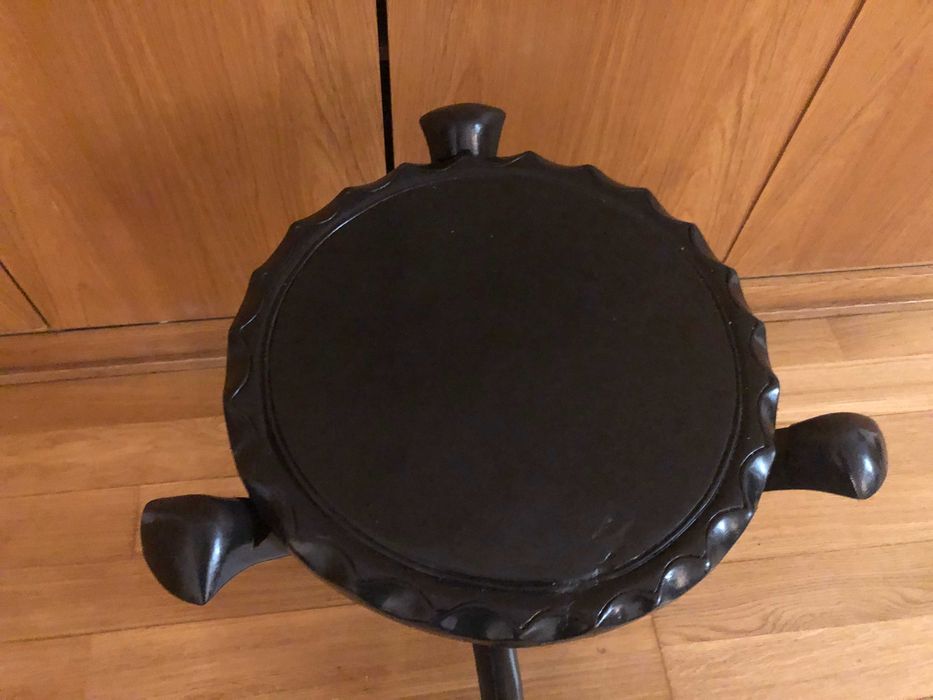 Mesa Africana - Ótimo Estado