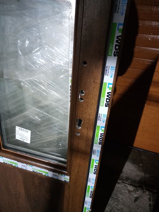 Металопластикові двері нові