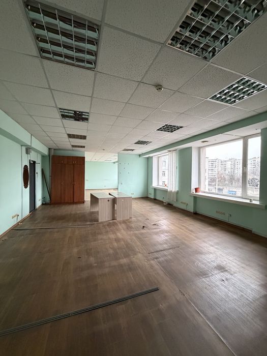 Здам офіс в р-ні Казбет, 127м2, 3й поверх