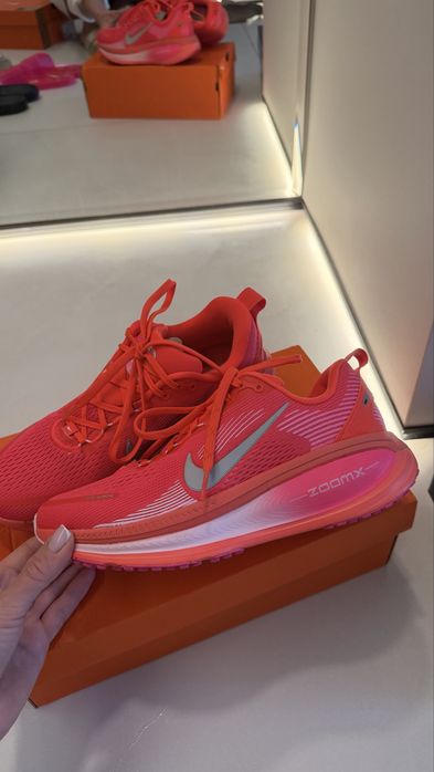 Nike vomero 18 39 розмір