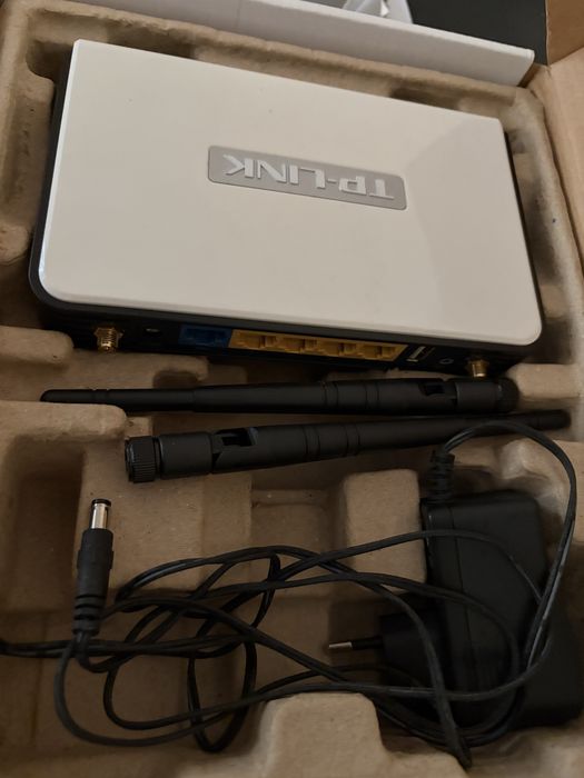 Modem TPLINK. TL MR3420
