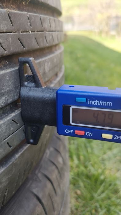 Opony Dunlop Grandtrek PT30 letnie 225/60/R18 100H komplet (50zł/szt)