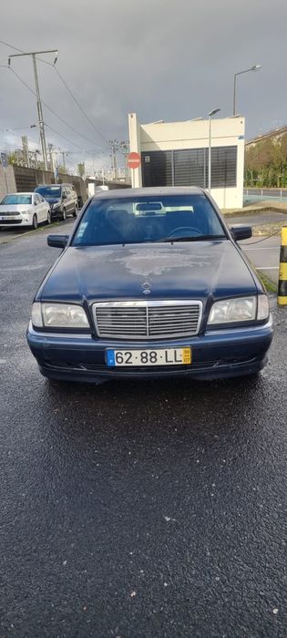 Mercedes Benz 220 Cdi (202.133) modelo Elegance de 1998