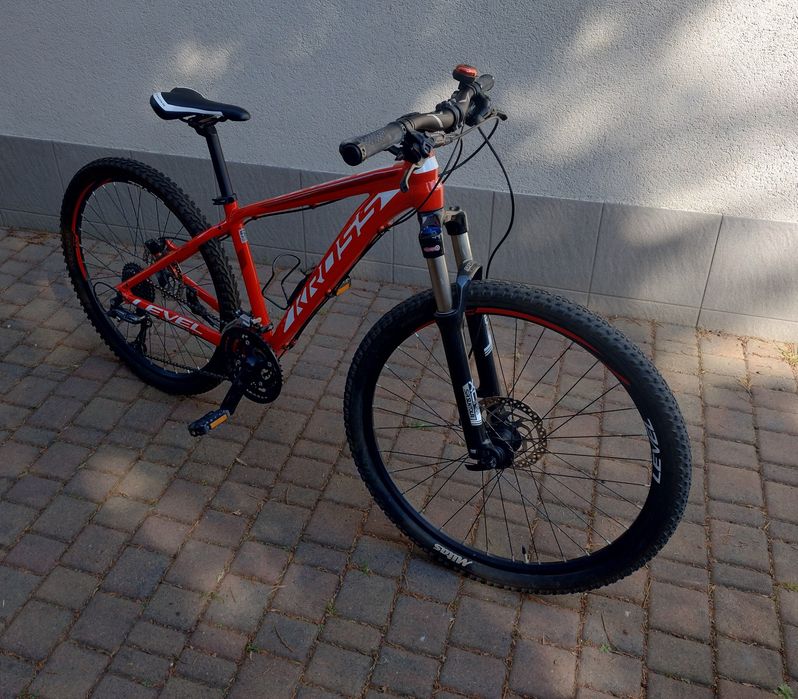 KROSS Level Replica Team Edition