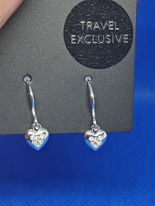 Brincos Pilgrim novos