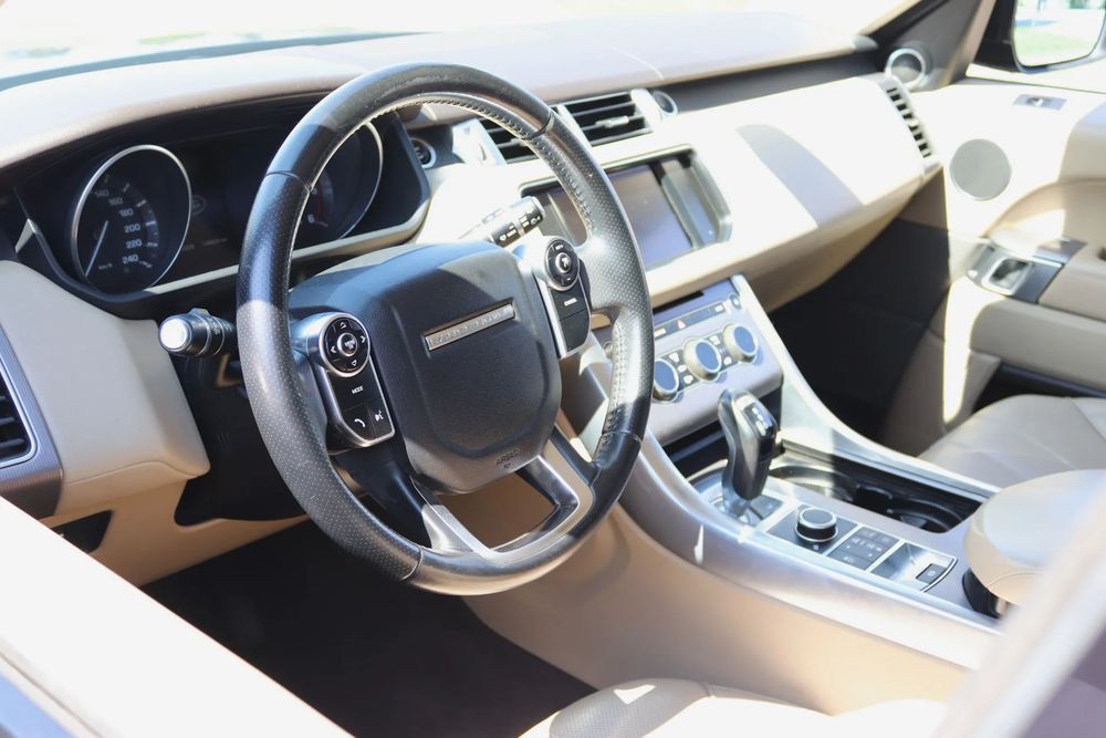 Land Rover Range Rover Sport TDV6 HSE