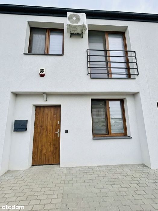 Gotowy do zamieszkania segment 132m² Ogródek, 2 miejsca postojowe