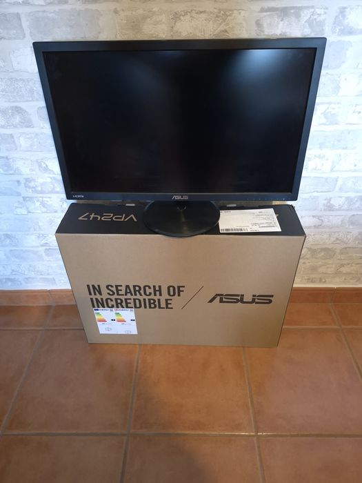 Monitor 24 polegadas Asus.