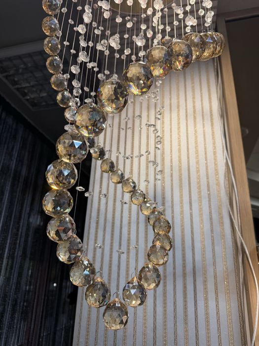 Люстра з кришталем