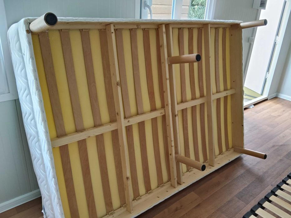 cama e colchão de casal
