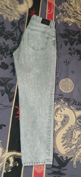 Джинси і Взуття жіноче