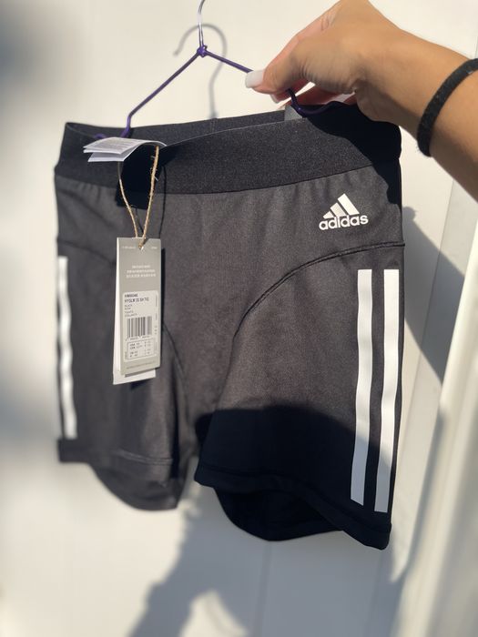 Шорти adidas велосипедки adidas
