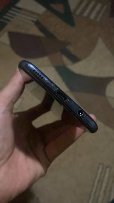 Samsung A70 6/128 nfc 2500грн