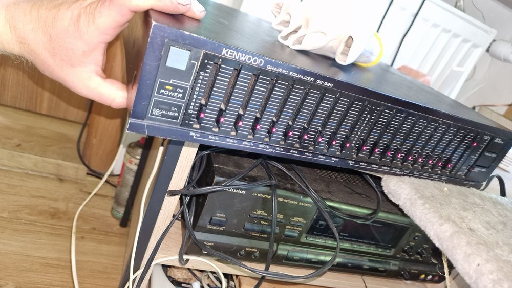 Kenwood Graphic Equalizer GE-528