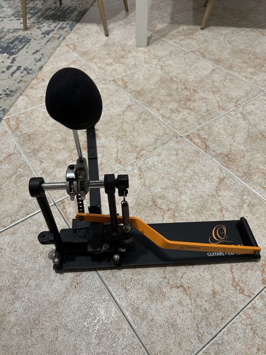 Pedal de cajon ORTEGA para o lado ESQUERDO