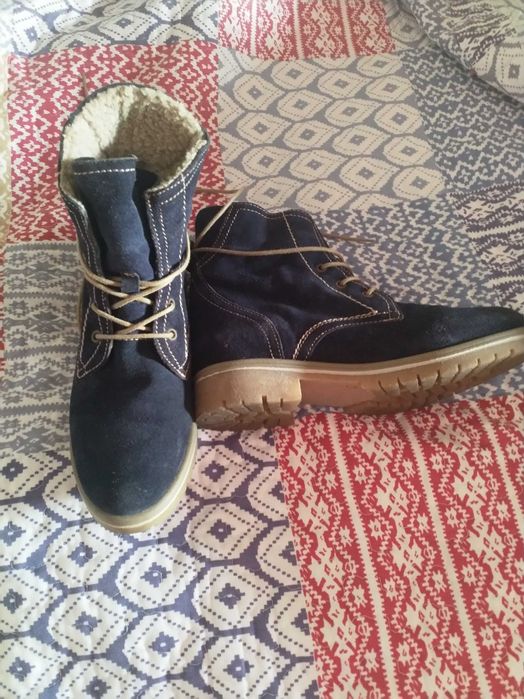 Botas quentinhas e super confortáveis