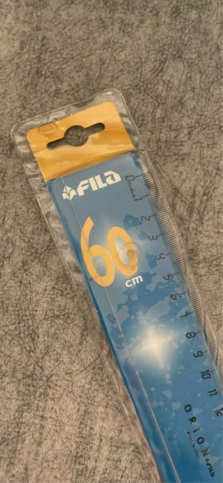 Régua escolar com 60 cm