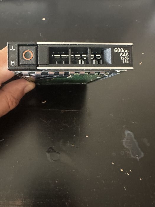 Disco Dell exos 15E900  SAS para servidor Dell