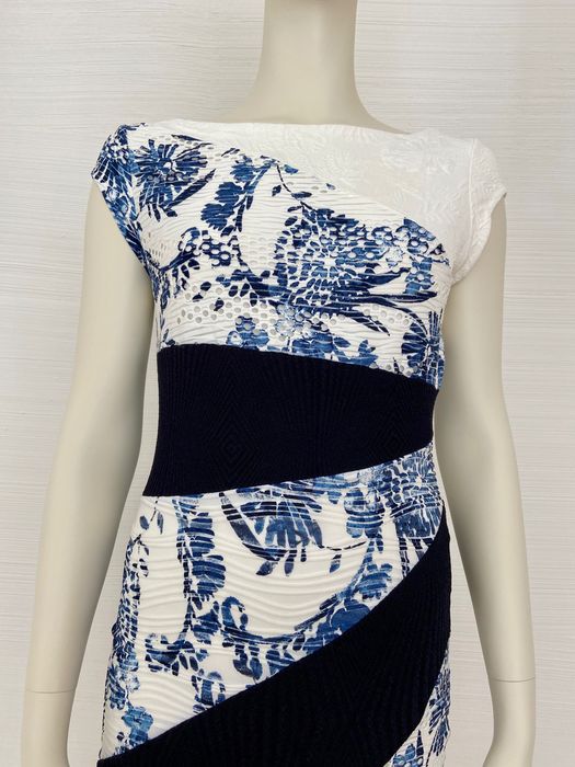 Vestido Desigual Novo