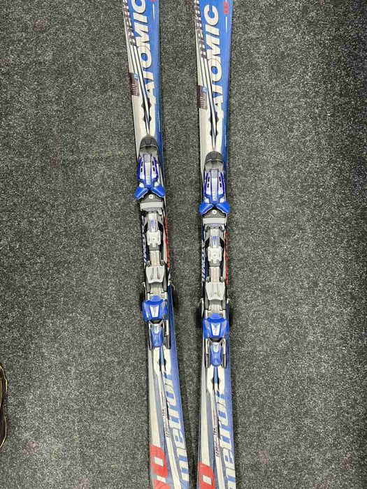 Лижі Atomic Atomic