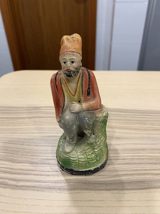 Figuras antigas faiança portuguesa