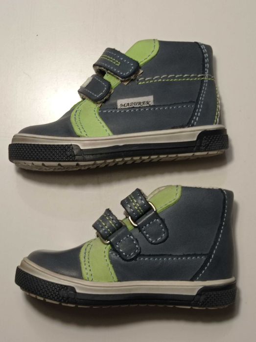 Buciki trzewiki skórzane dziecięce rozmiar 20. NOWE.