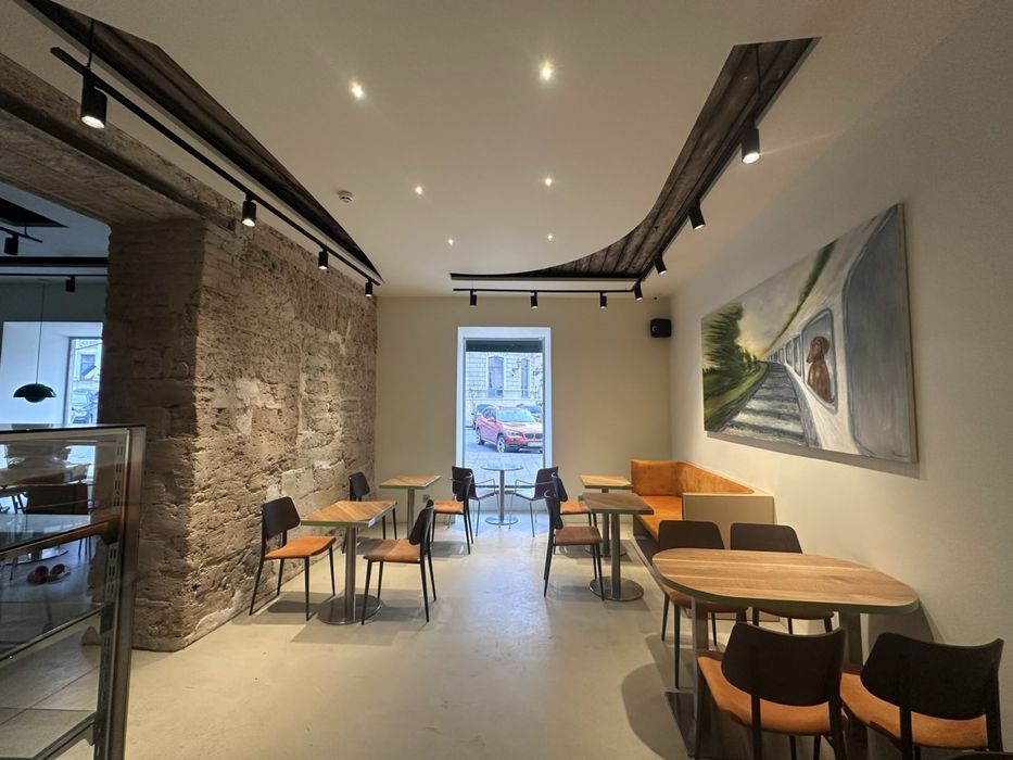 АРЕНДА 90m2 Европейская пл. Магазин Кафе Салон Престиж, Трафик