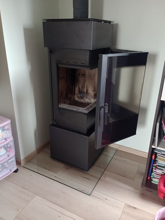 Piec wolnostojący kominek,koza firmy KARTKI