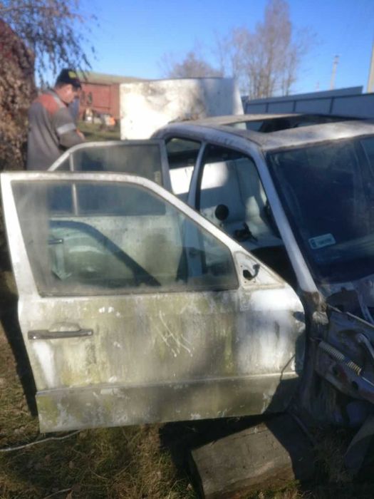 Кузов мерседес на розпродаж