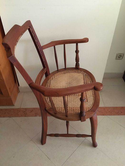 Cadeira de Braços costureirinha