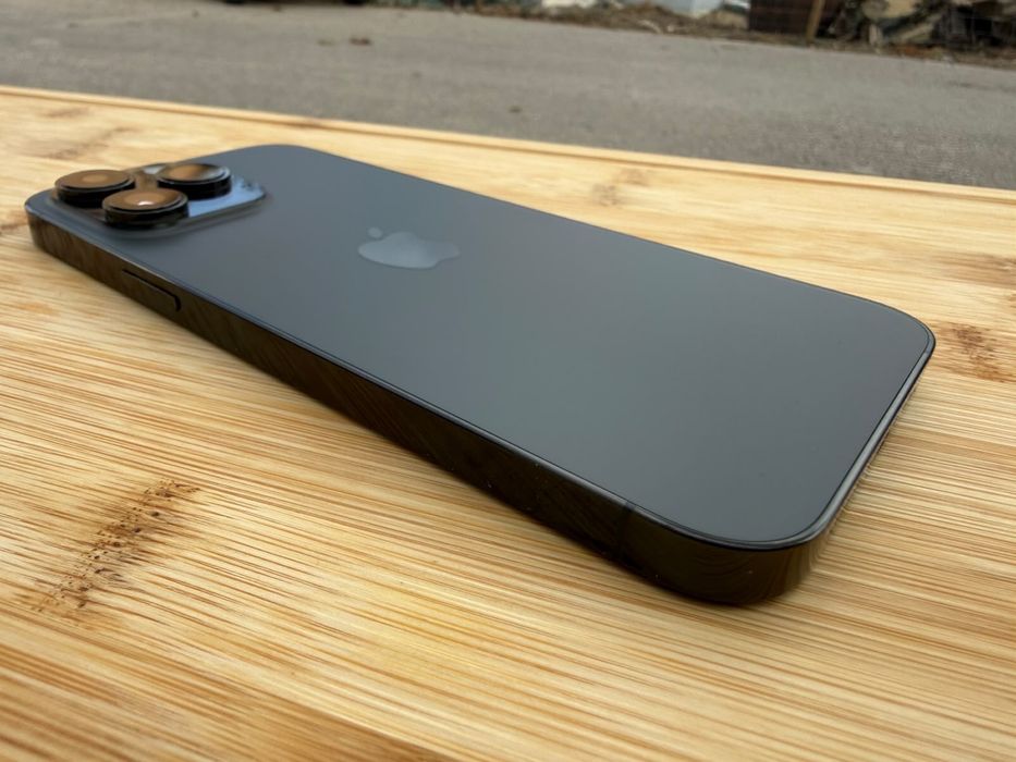 iPhone 14 Pro Max 256GB — Muito bom estado
