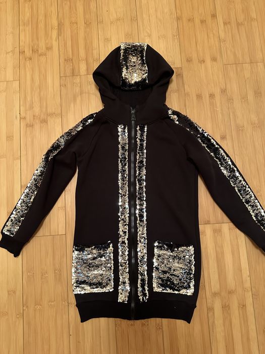 Кофта  на флисе  удлиненная на 8-10 лет