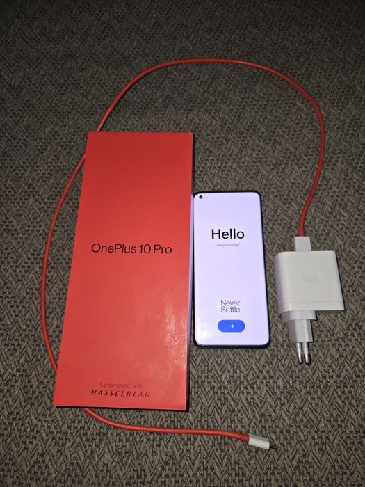 Продам телефон One Plus 10 Pro.12-256