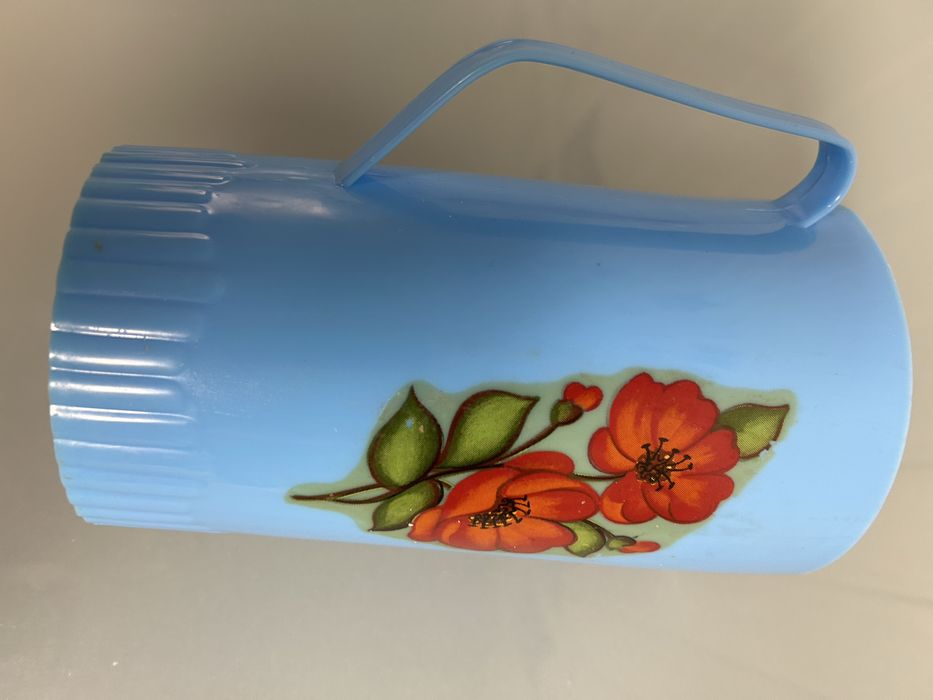 Jarro Vintage em Plástico